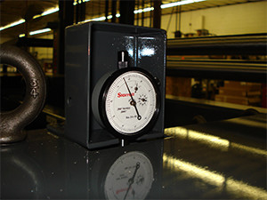 Full Width Die Cutter - Dial Readout